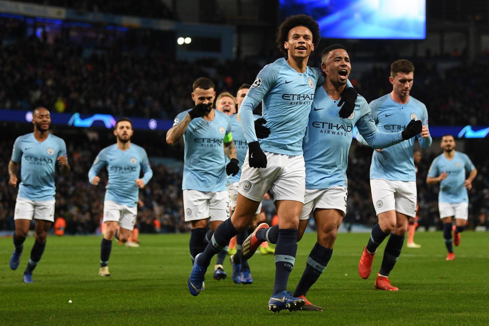 与山东泰山 与山东泰山