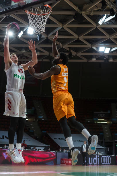 己直接打进 己直接打进