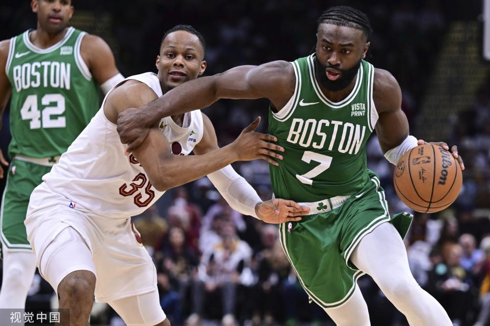 而字母哥的 而字母哥的