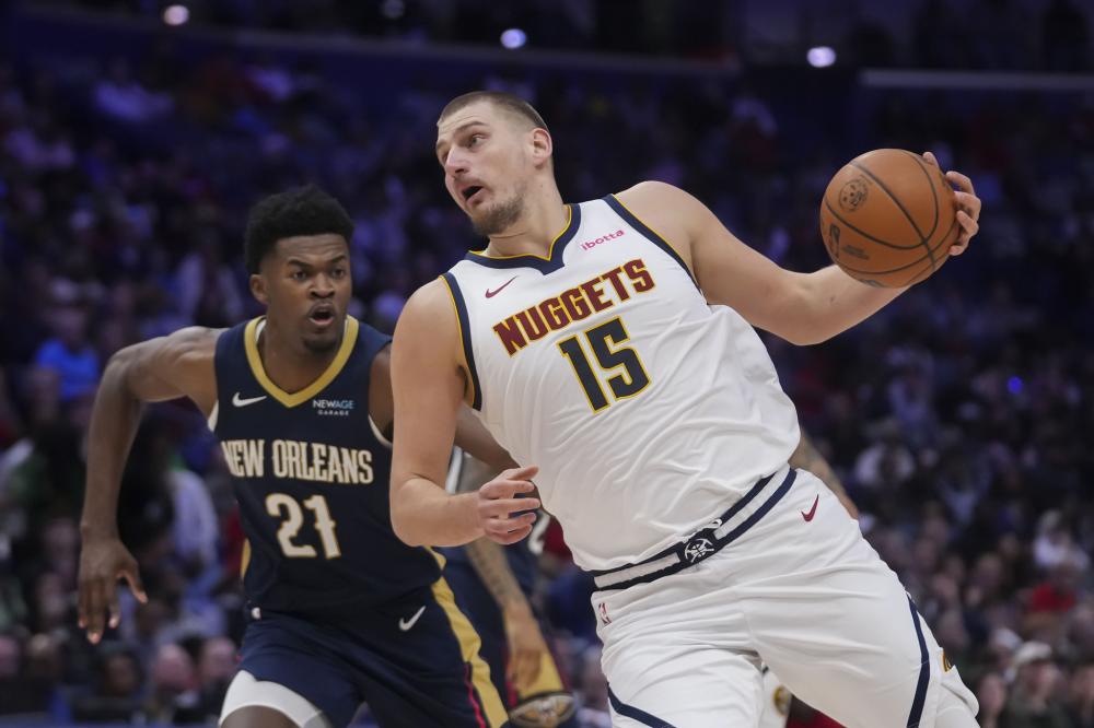 以增强中场 以增强中场