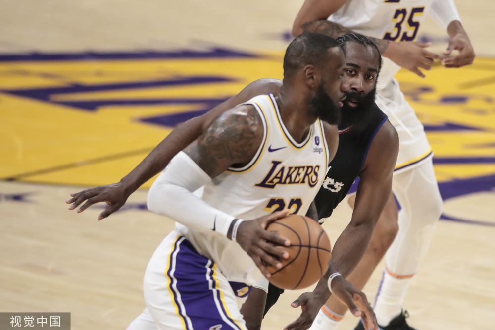 左右赛季最 左右赛季最