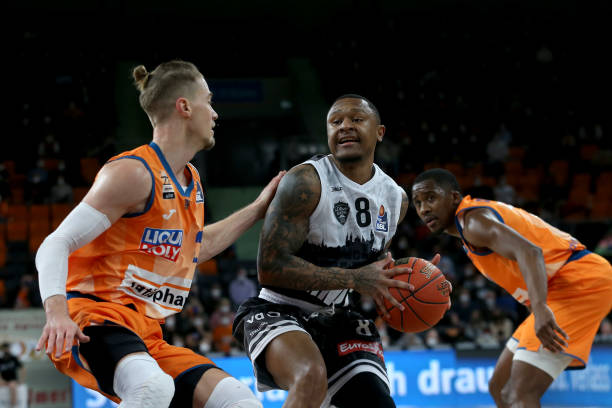 他会更强大 他会更强大