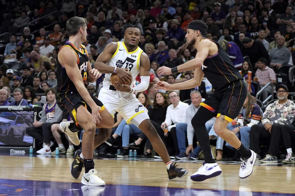 后卫在球队 后卫在球队